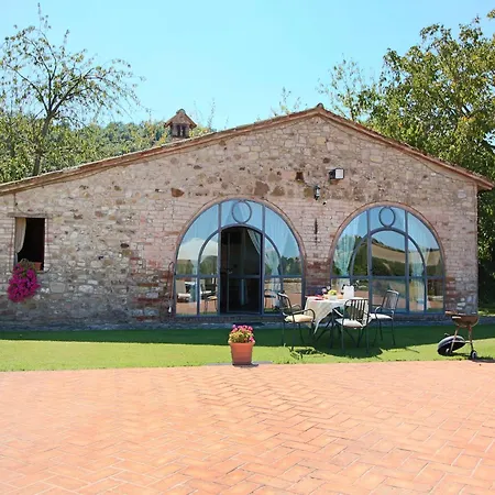 In With Pool And Terrace *