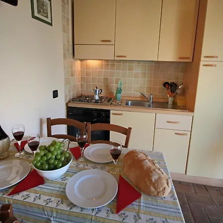 In With Pool And Terrace Сasa de vacaciones