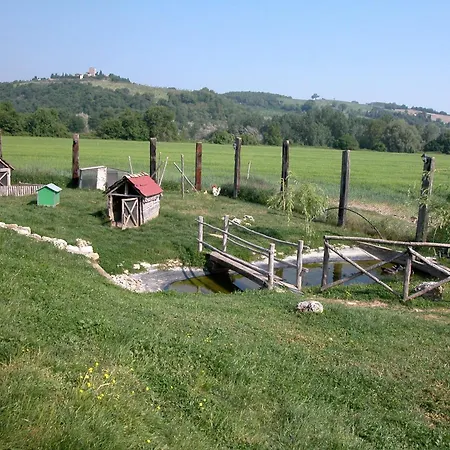 In With Pool And Terrace Ferienhaus *