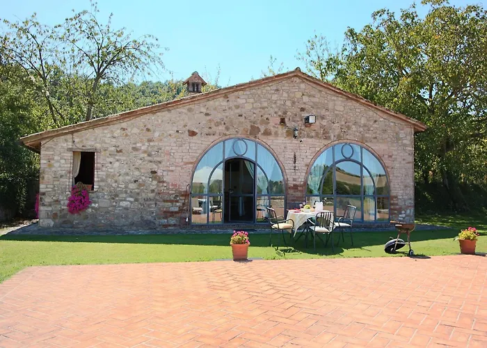 In With Pool And Terrace *